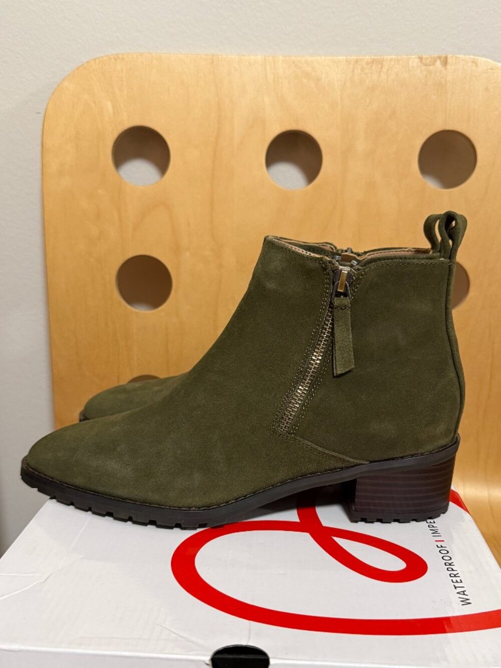 Blondo Olive Green Suede Waterproof Ankle Boots New